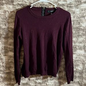 Maroon sweater